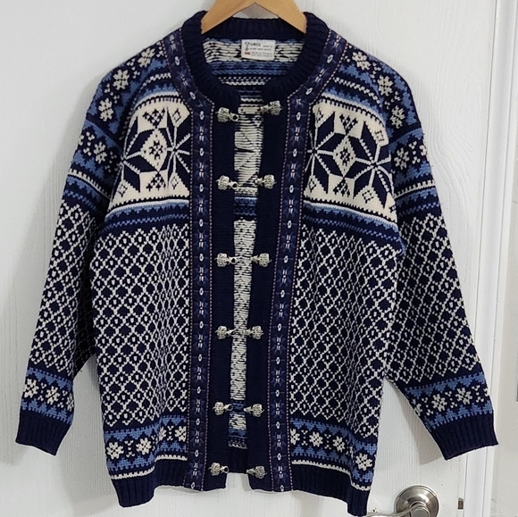 Vintage Voss Norwegian New Wool Unisex Fair Isle Sweater - Picture 6 of 10